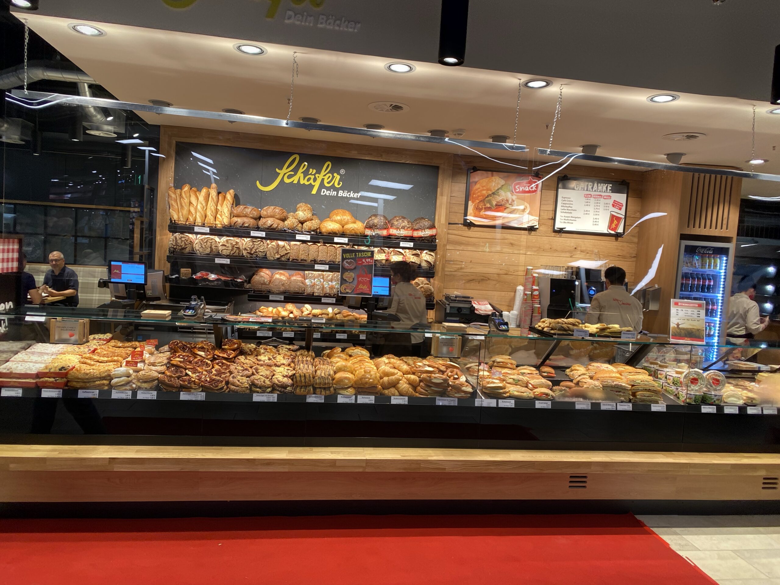 Shopeinrichtung für Bäckerei Schäfer in Frankfurt/Main